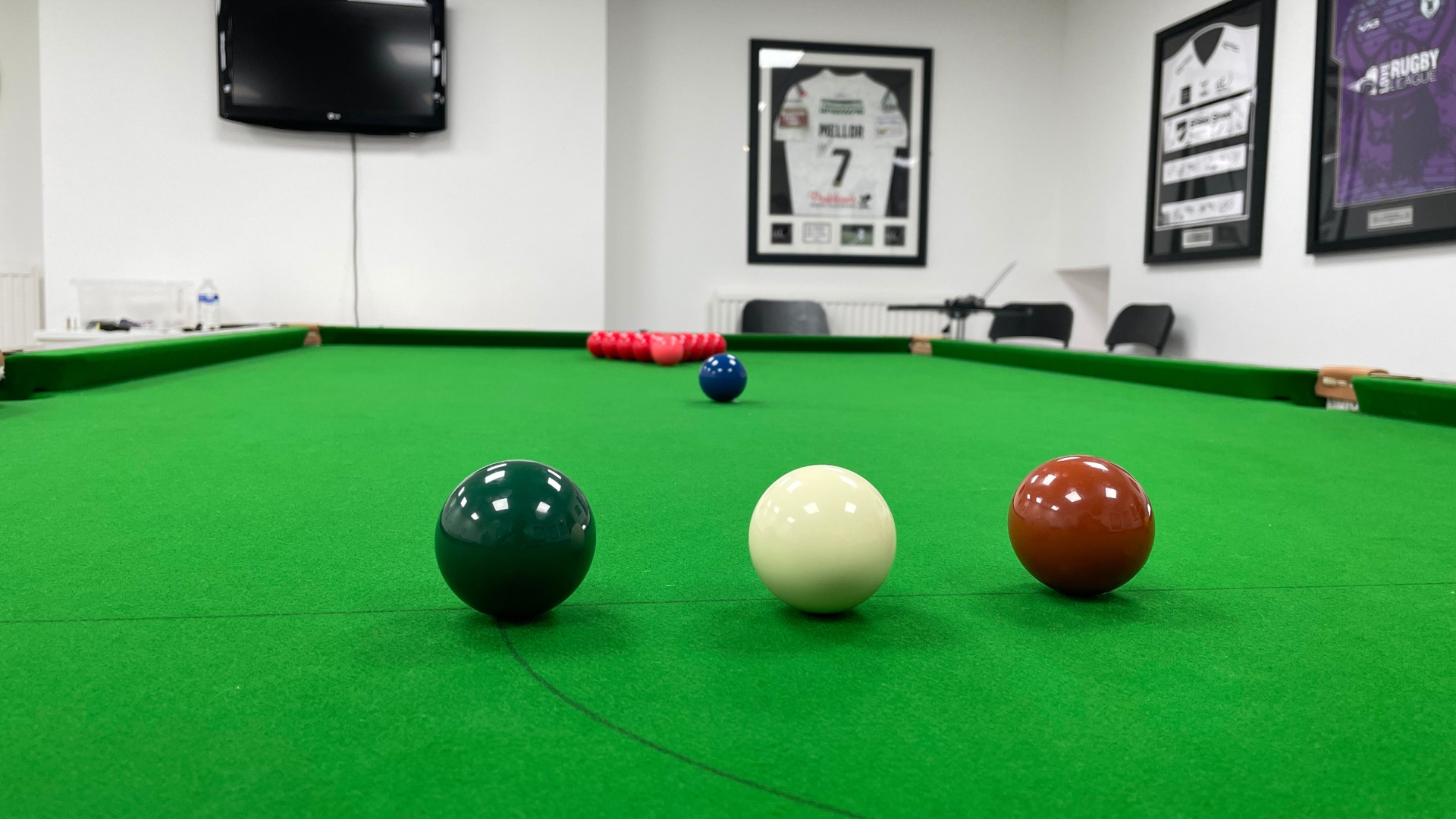 What to focus on when playing snooker