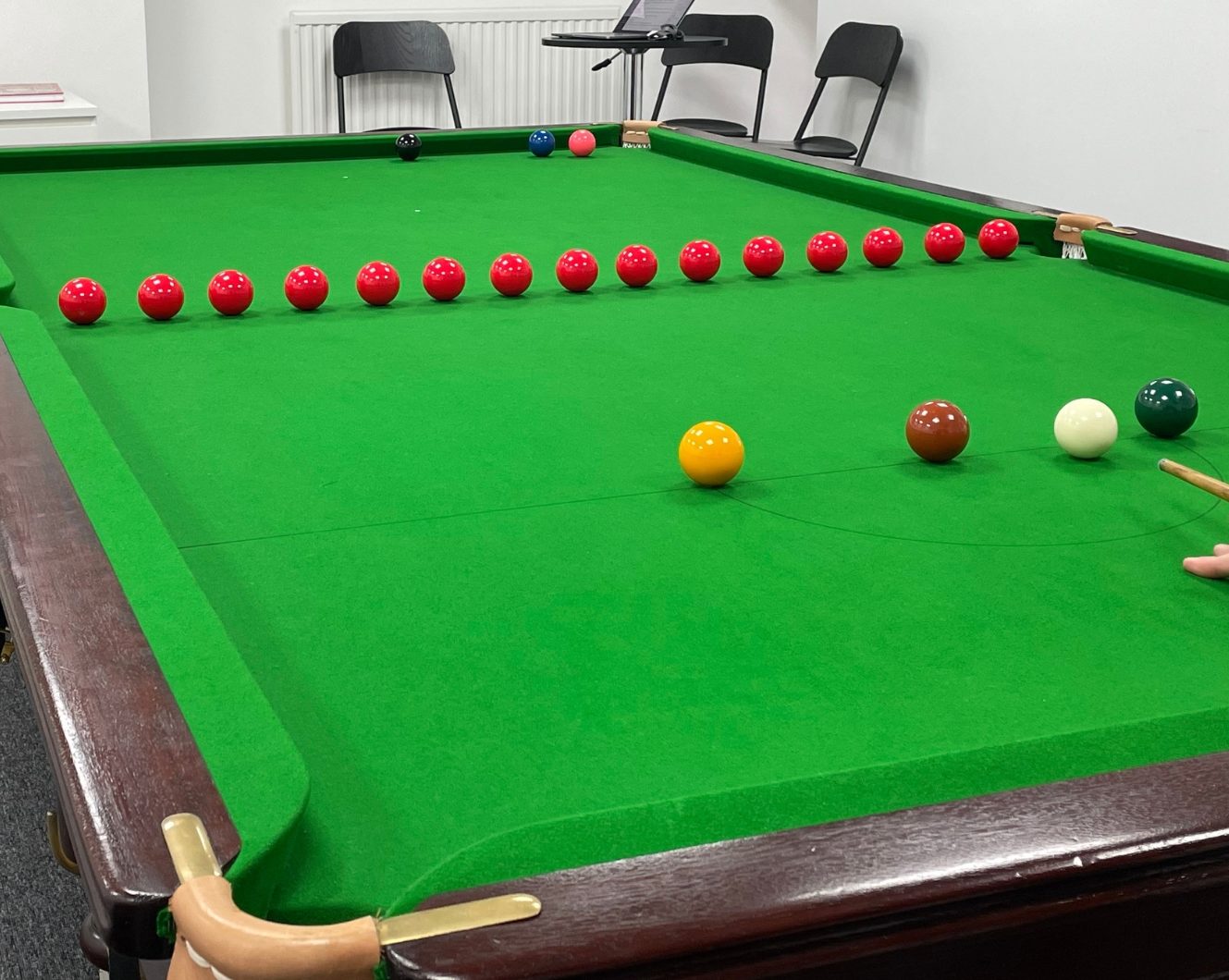 Snooker balls: How to get started with snooker trick shots